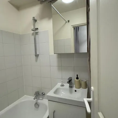 Apartment Au Pied De La Gare