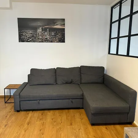 Apartment Au Pied De La Gare